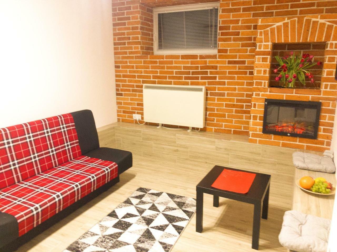 Fox Center Apartment *